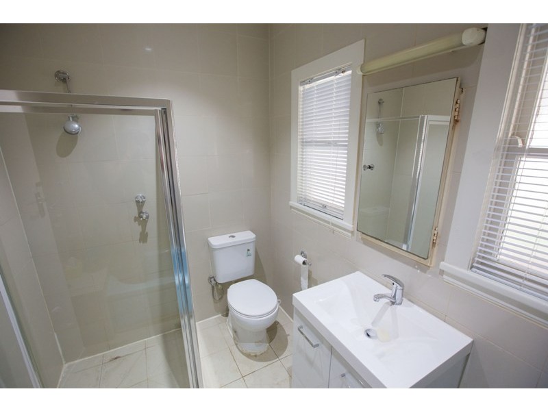 76 Ogilvy St, Peakhurst NSW 2210