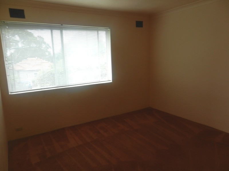 2/48 Stoddart St, Roselands NSW 2196