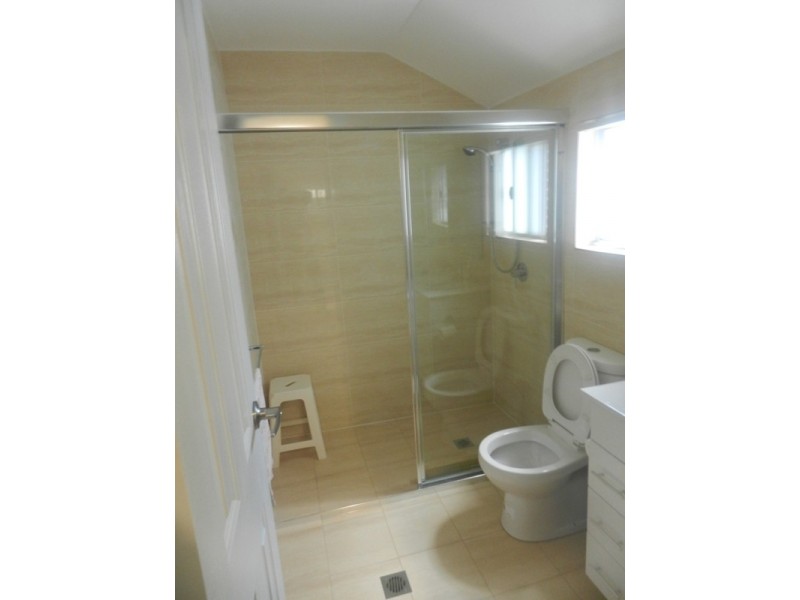 134 Moorefields Rd, Kingsgrove NSW 2208