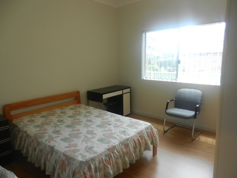 134 Moorefields Rd, Kingsgrove NSW 2208