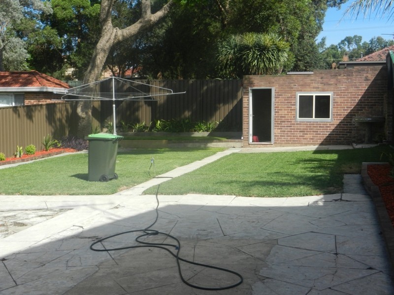 23 Louis Terrace, Hurstville NSW 2220