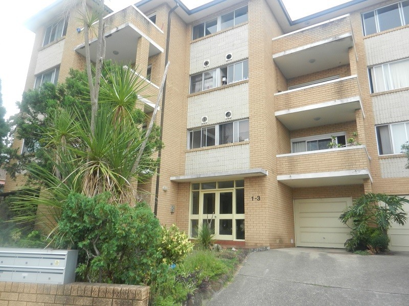 1-3 Willison rd, Carlton NSW 2218