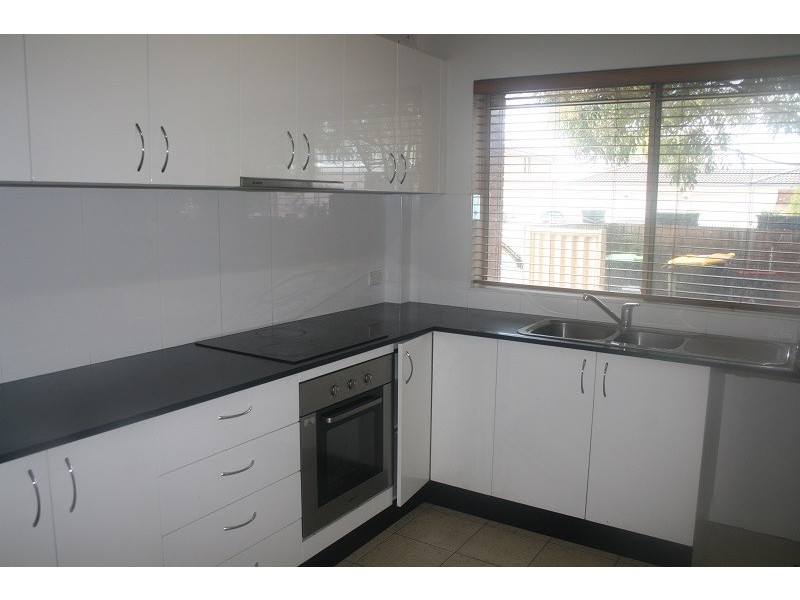 1/94 Durham St, Hurstville NSW 2220