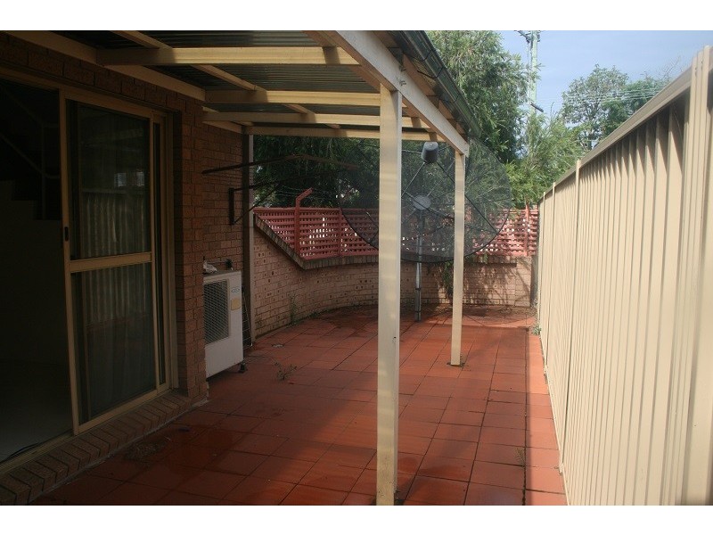 1/94 Durham St, Hurstville NSW 2220