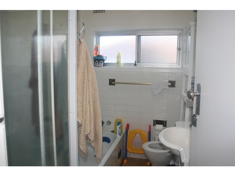 71 Welfare Ave, Beverly Hills NSW 2209