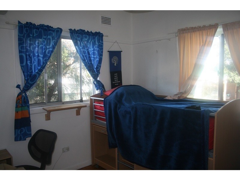 71 Welfare Ave, Beverly Hills NSW 2209