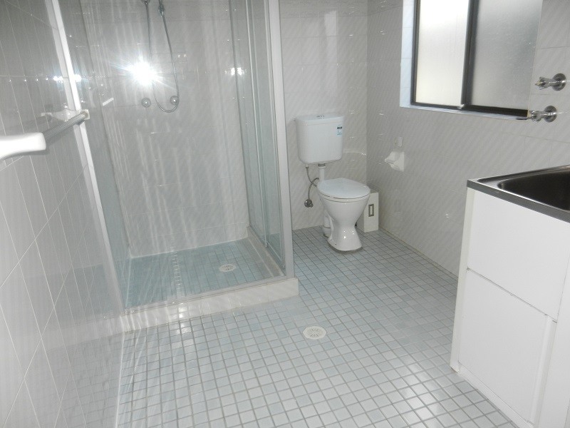 5 Lithgow Ave,, Yagoona NSW 2199