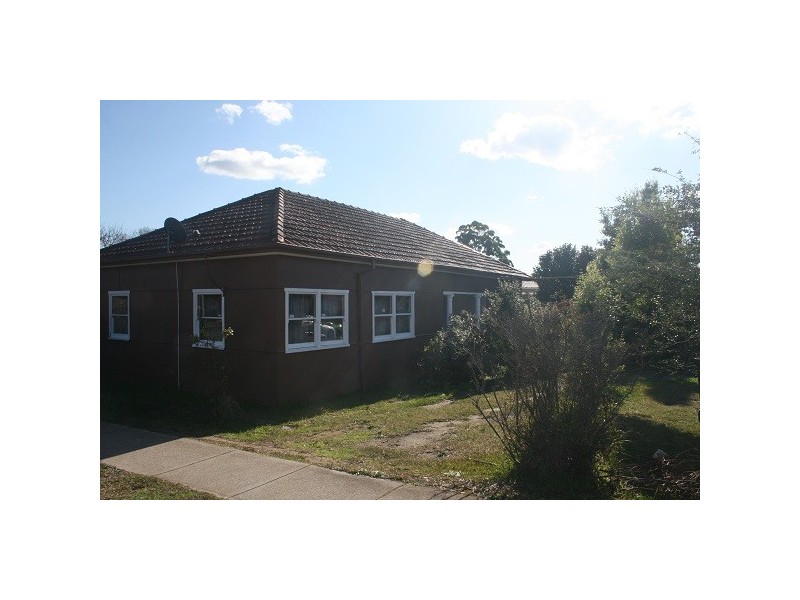 165 Belmore Rd, Peakhurst NSW 2210