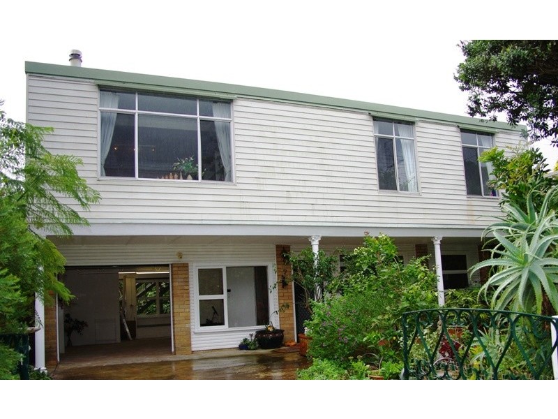 9 Malibu St, Bundeena NSW 2230