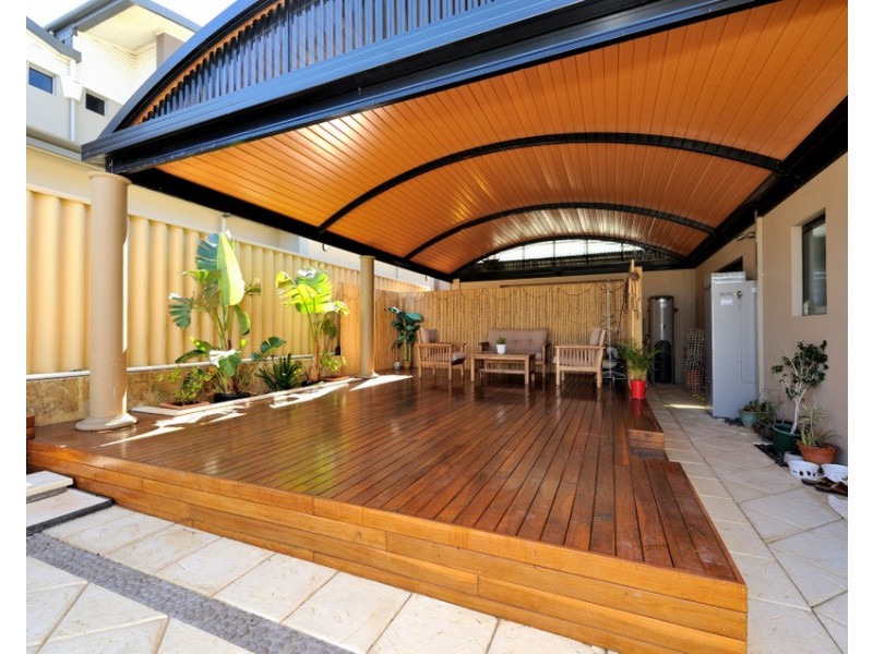 30 Romano Crescent, Iluka WA 6028