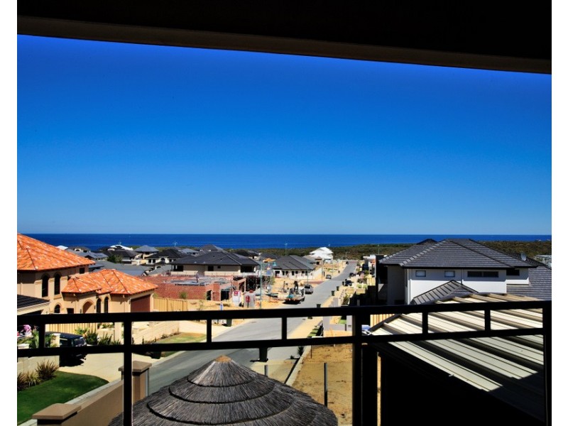 30 Romano Crescent, Iluka WA 6028