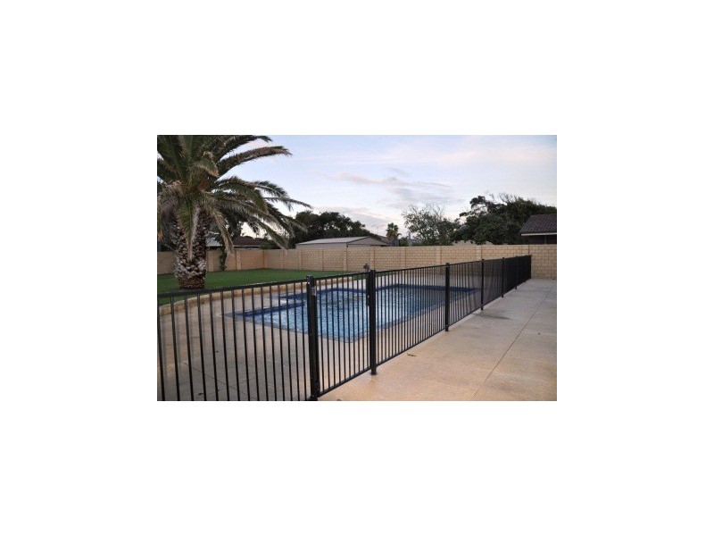 12 Ocean Drive, Quinns Rocks WA 6030