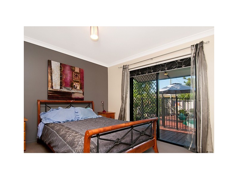 10 Karumba Drive, Warana QLD 4575