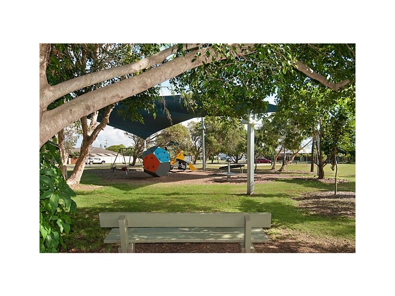 10 Karumba Drive, Warana QLD 4575