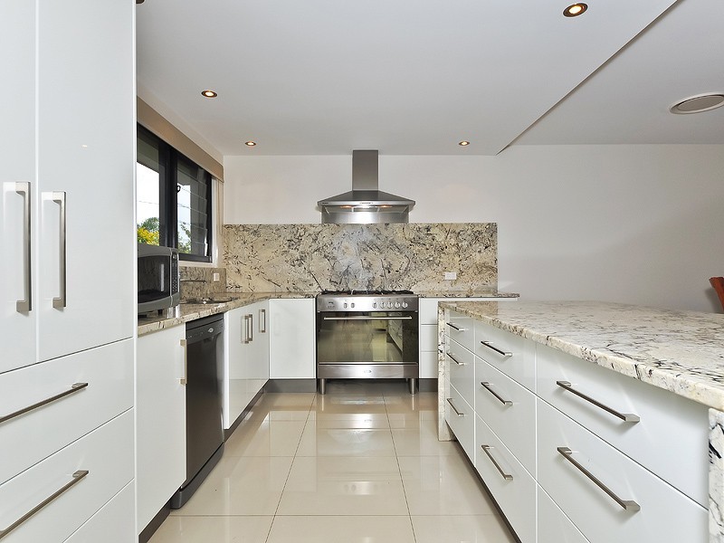 13 Malinya Drive, Buddina QLD 4575