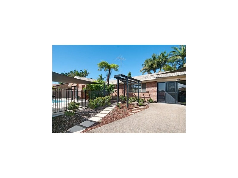 63 Wrigley Street, Maroochydore QLD 4558