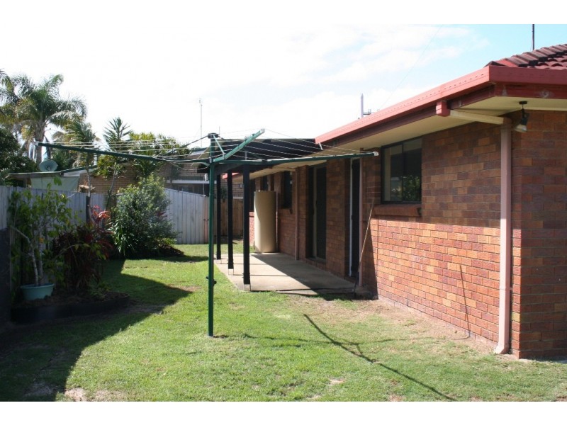 1 Minya Street, Buddina QLD 4575