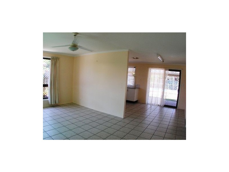 37 Balyata Street, Warana QLD 4575