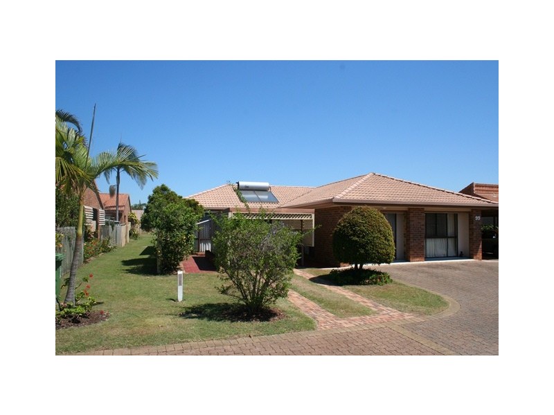 100/8 Melody Court, Warana QLD 4575