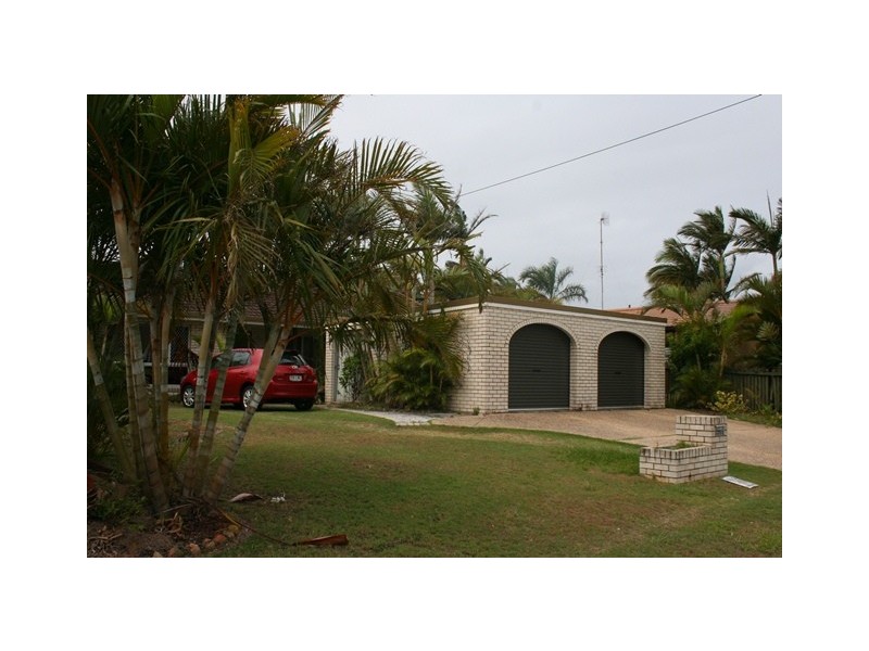 3 Perina Street, Warana QLD 4575