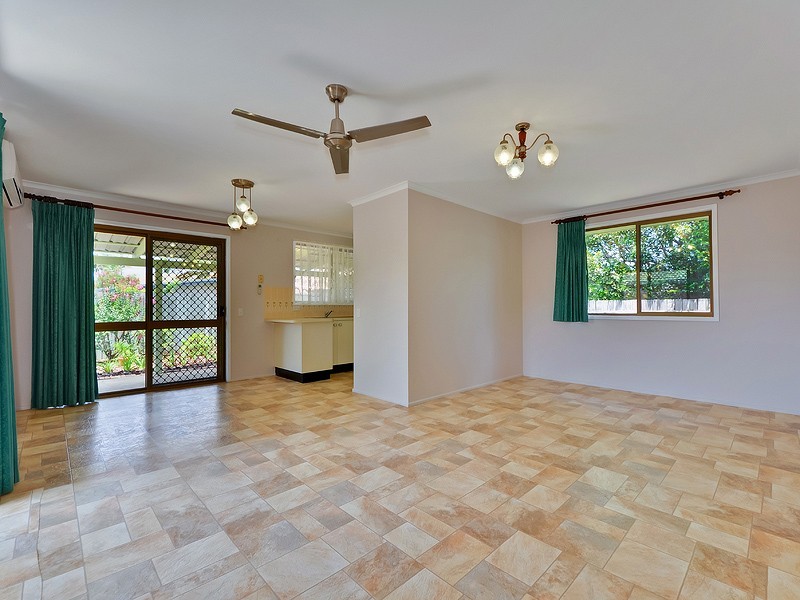2/4 Adina Court, Buddina QLD 4575