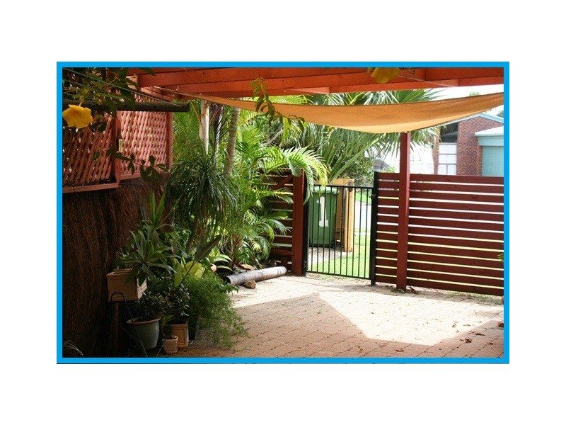 2/14 Alkira Street, Buddina QLD 4575