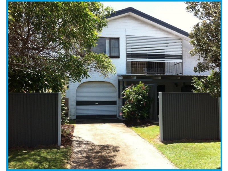 2/3 Orana Street, Buddina QLD 4575