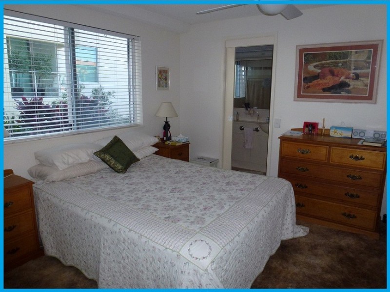 4/90 River Esplanade, Mooloolaba QLD 4557