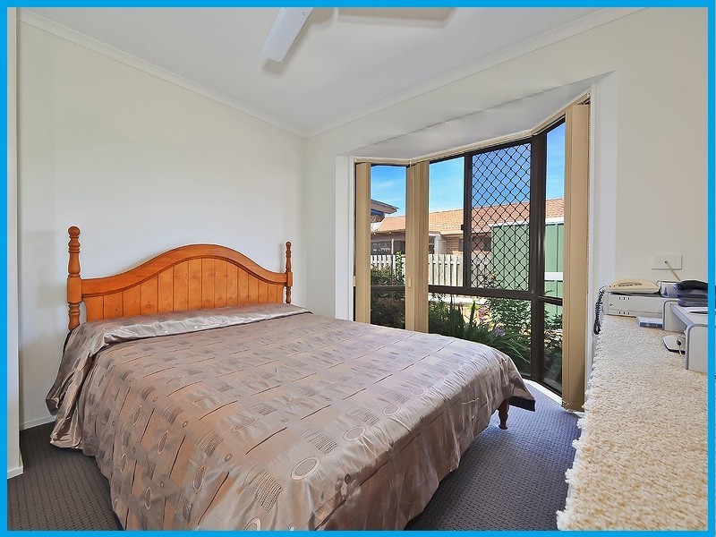 123/8 Melody Court, Warana QLD 4575