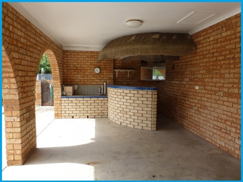 8 Palkana Drive, Warana QLD 4575