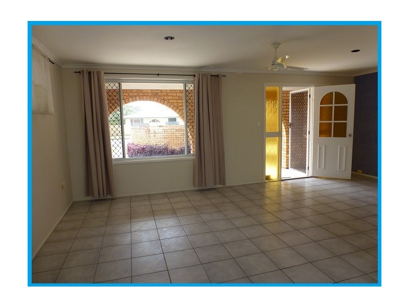 8 Palkana Drive, Warana QLD 4575