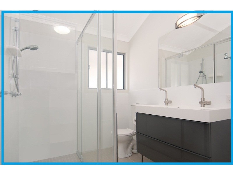7 Allunga Court, Mooloolaba QLD 4557