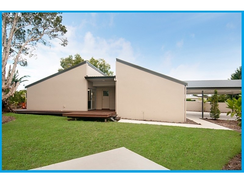7 Allunga Court, Mooloolaba QLD 4557