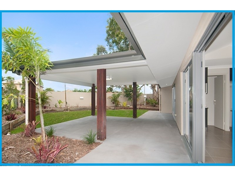 7 Allunga Court, Mooloolaba QLD 4557