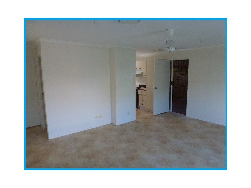 120/8 Melody Court, Warana QLD 4575