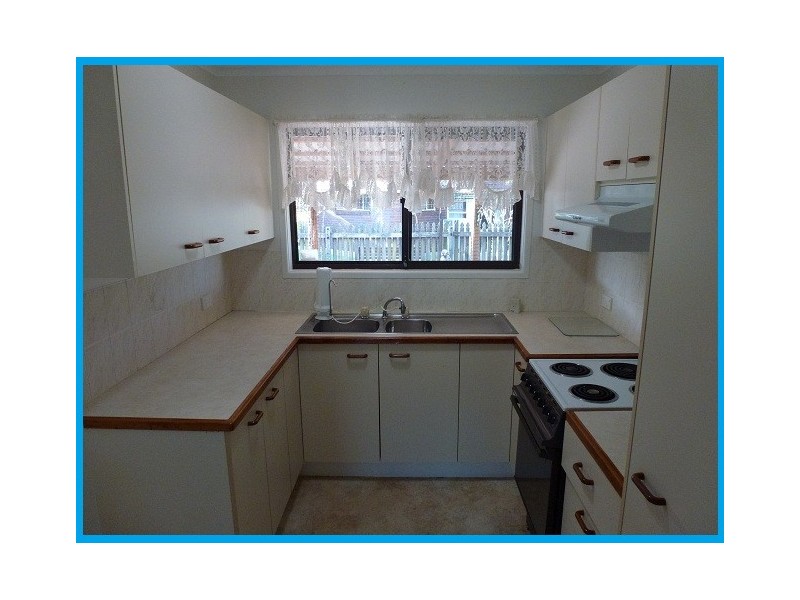 120/8 Melody Court, Warana QLD 4575