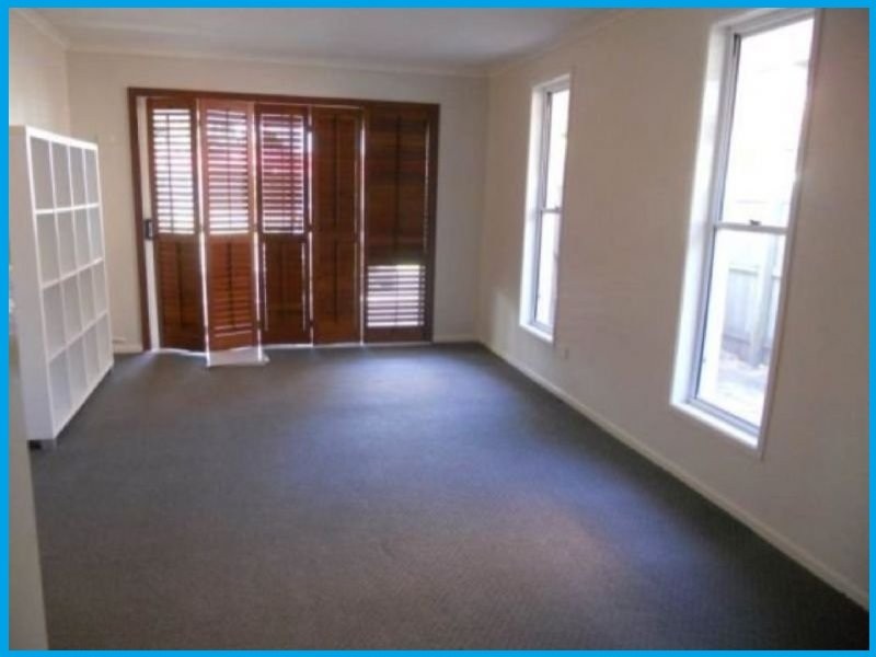 17 Rosella Street, Parrearra QLD 4575