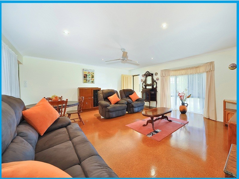 244/4 Melody Court, Warana QLD 4575