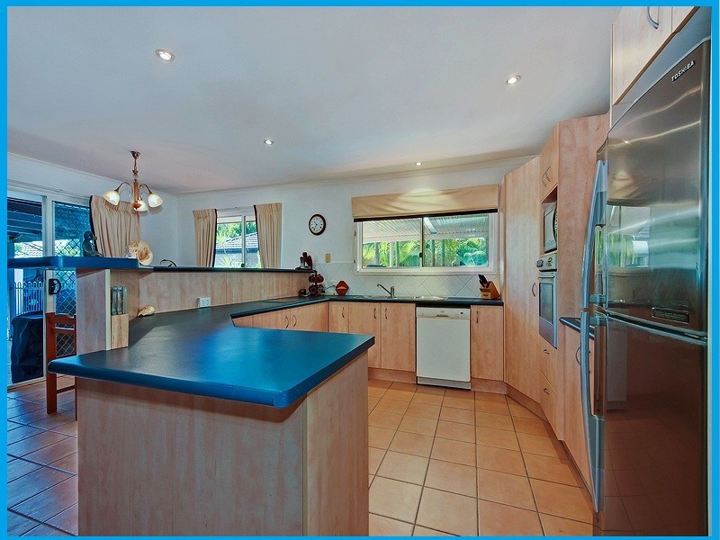 3 Teak Court, Mountain Creek QLD 4557