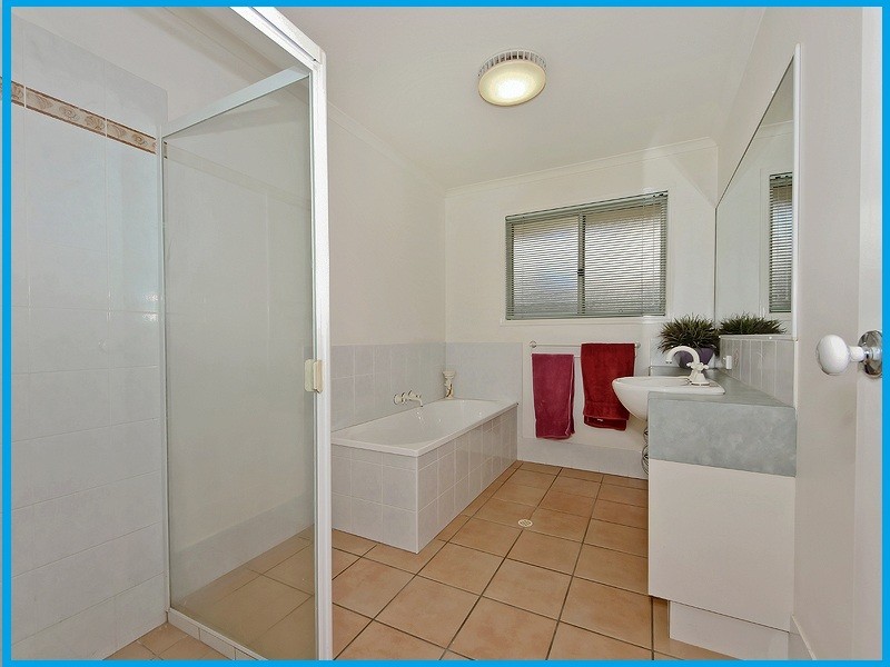 3 Teak Court, Mountain Creek QLD 4557