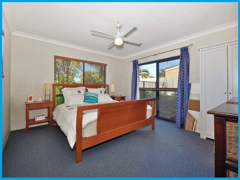 1&2/34 Point Cartwright Drive, Buddina QLD 4575