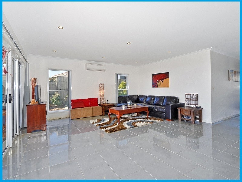 9 Quinine Crescent, Mountain Creek QLD 4557