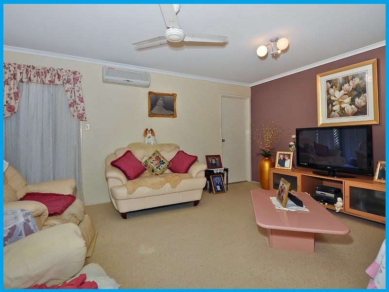 231/4 Melody Court, Warana QLD 4575