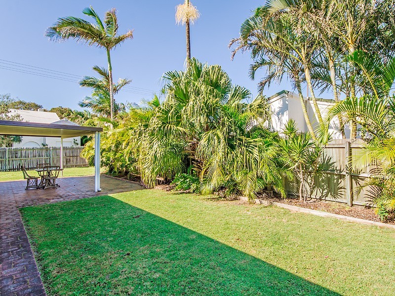 116 Oceanic Drive, Warana QLD 4575