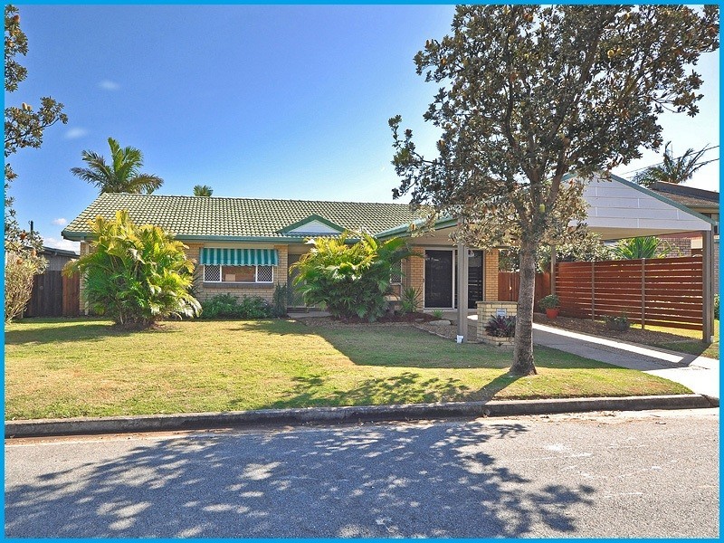 53 Saleng Crescent, Warana QLD 4575