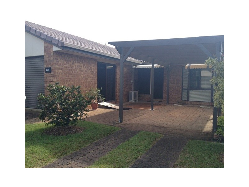 69/8 Melody Court, Warana QLD 4575