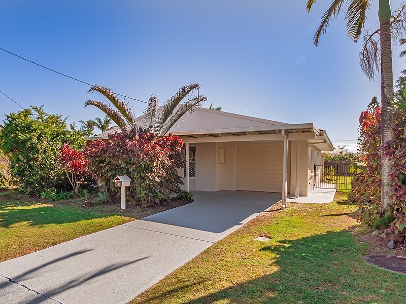 16 Undara Avenue, Buddina QLD 4575