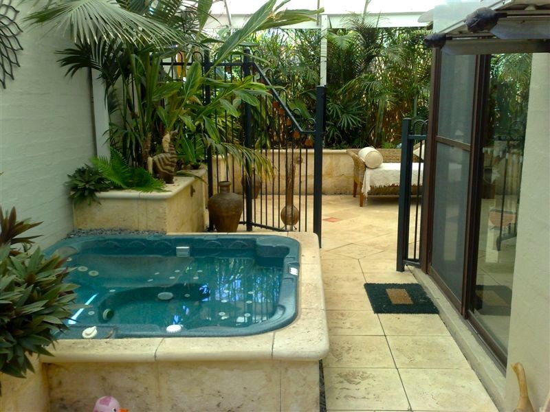 2/68 Strickland Street, South Perth WA 6151