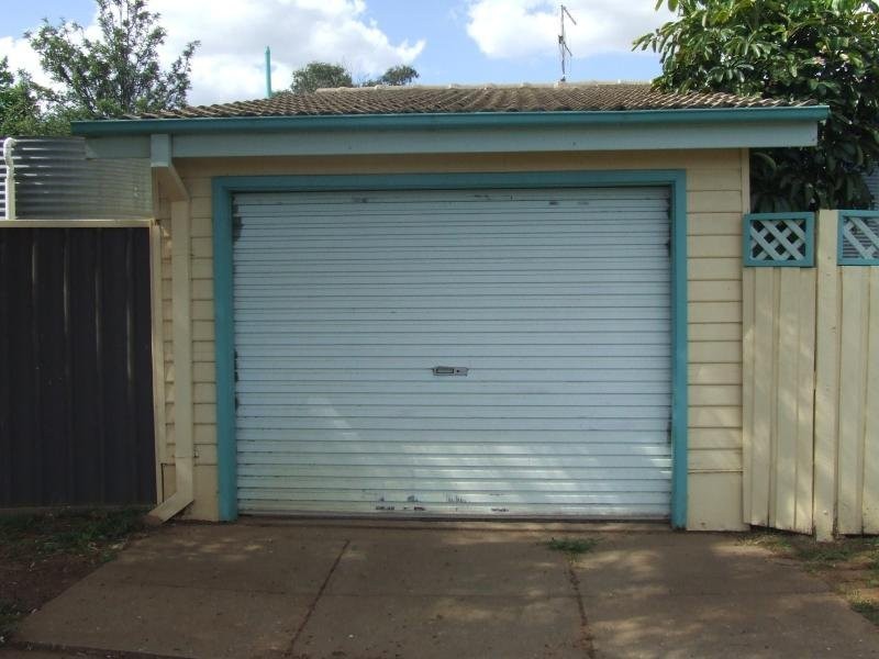 72 Narromine St, Trangie NSW 2823