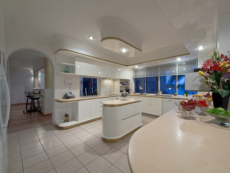 51 Portobello Drive, Mermaid Waters QLD 4218